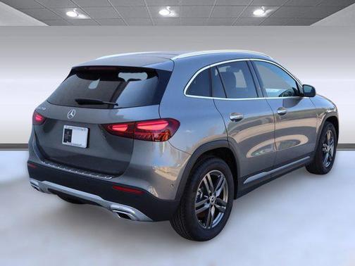 2025 Mercedes-Benz GLA 250 4MATIC