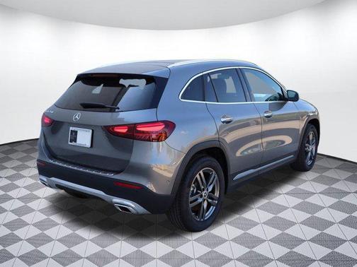 2025 Mercedes-Benz GLA 250 Base