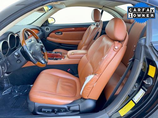White Gold Crystal 2005 Lexus SC 430 Base