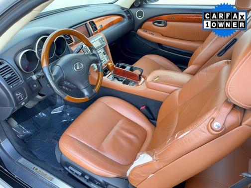 White Gold Crystal 2005 Lexus SC 430 Base
