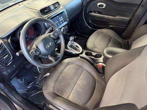 Titanium Gray 2018 Kia Soul +