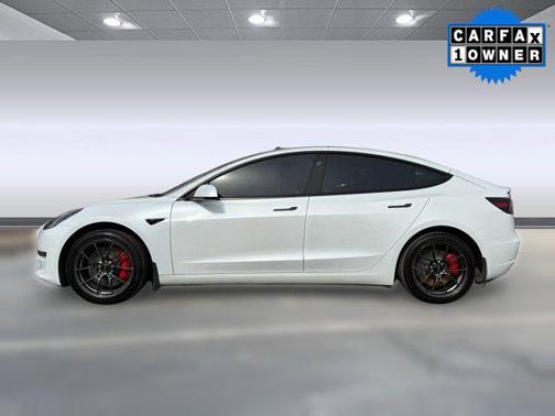 2023 Tesla Model 3 Performance