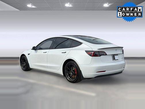 2023 Tesla Model 3 Performance