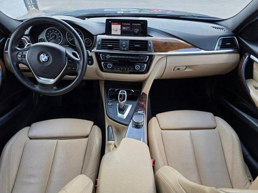 2018 BMW 330 xDrive