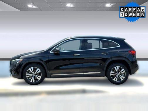 Black 2024 Mercedes-Benz GLA 250 Base