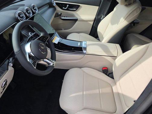 2026 Mercedes-Benz GLC 300 4MATIC