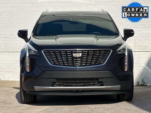 Galactic Gray Metallic 2022 Cadillac XT4 Premium Luxury