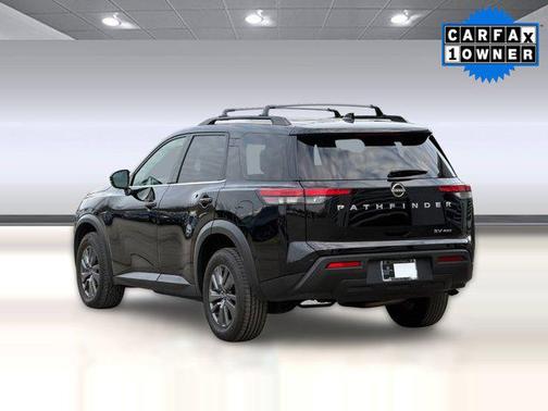 2023 Nissan Pathfinder SV 4WD