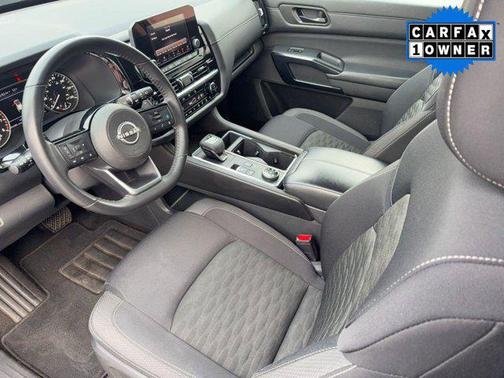 2023 Nissan Pathfinder SV 4WD