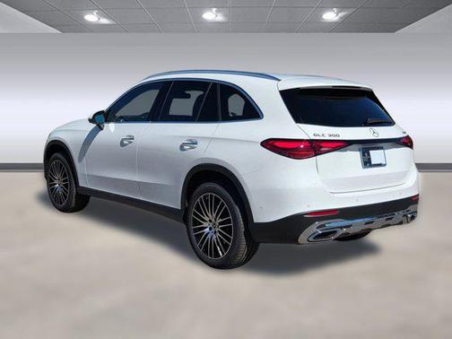 2026 Mercedes-Benz GLC 300 4MATIC