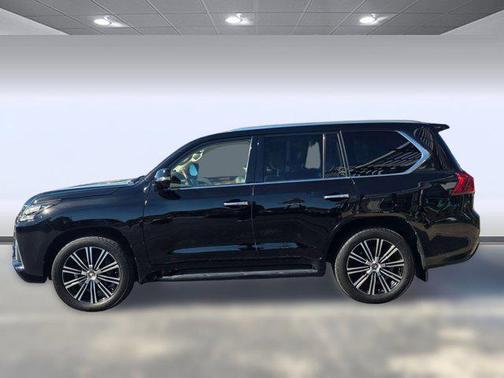 2021 Lexus LX 570 Three-Row