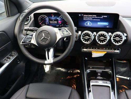 2025 Mercedes-Benz GLA 250 Base