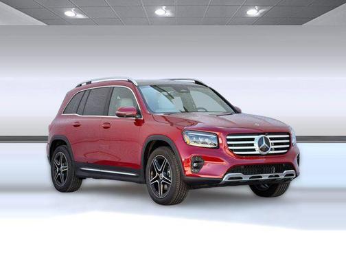 MANUFAKTUR Patagonia Red Metallic 2026 Mercedes-Benz GLB 250 Base