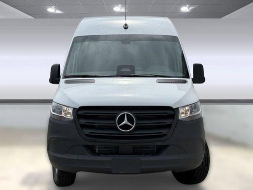 2025 Mercedes-Benz Sprinter 2500 High Roof