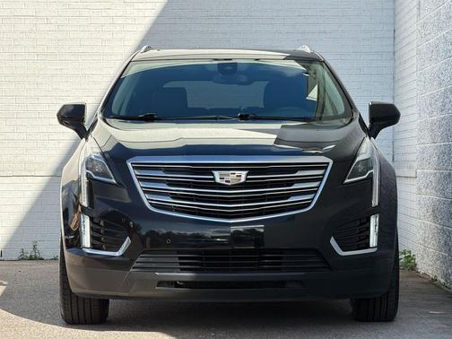 Stellar Black Metallic 2018 Cadillac XT5 Premium Luxury