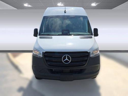 2025 Mercedes-Benz Sprinter 2500 High Roof