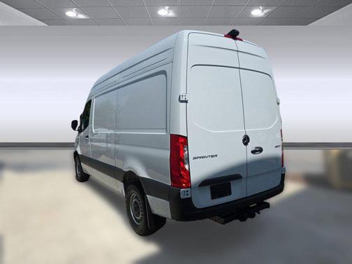 2025 Mercedes-Benz Sprinter 2500 High Roof