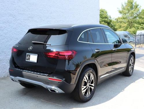 2025 Mercedes-Benz GLA 250 Base