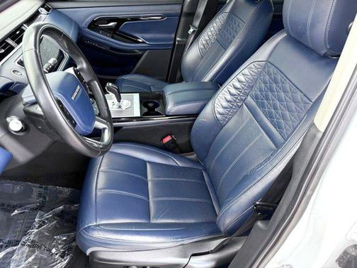 2020 Land Rover Range Rover Evoque SE