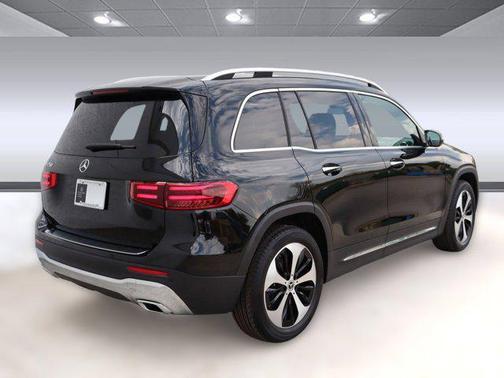 2025 Mercedes-Benz GLB 250 Base