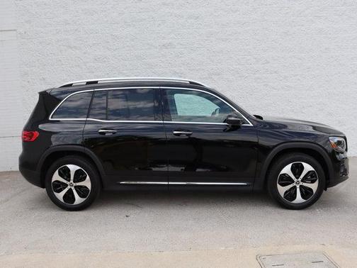2025 Mercedes-Benz GLB 250 Base
