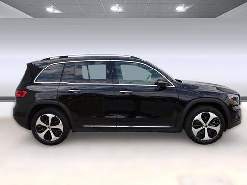 2025 Mercedes-Benz GLB 250 Base