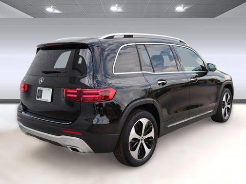2025 Mercedes-Benz GLB 250 Base