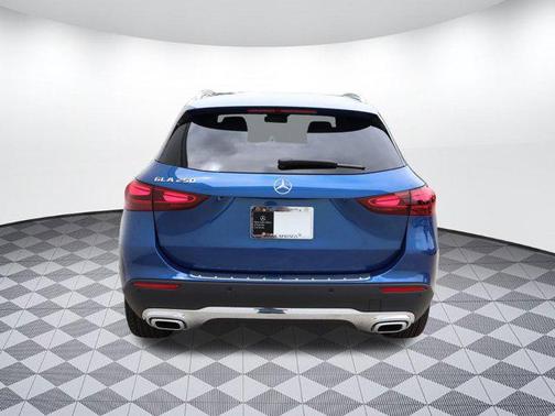 2025 Mercedes-Benz GLA 250 Base