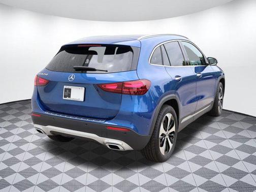 2025 Mercedes-Benz GLA 250 Base