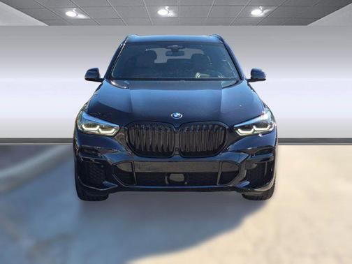 2022 BMW X5 M50i