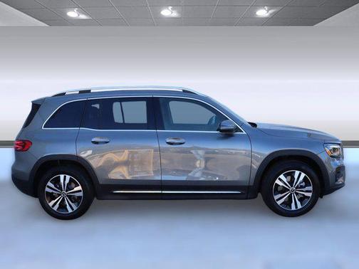 2025 Mercedes-Benz GLB 250 Base