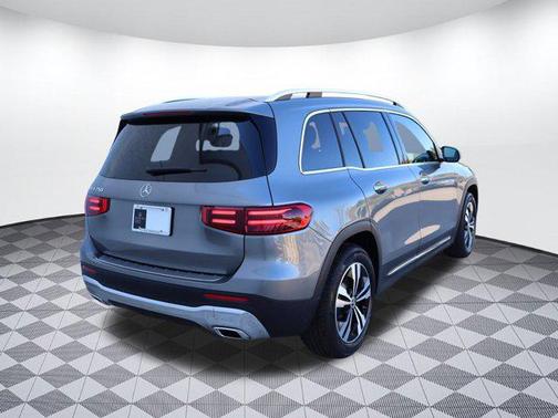 2025 Mercedes-Benz GLB 250 Base