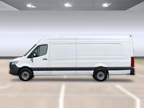 Arctic White 2026 Mercedes-Benz Sprinter 2500 High Roof