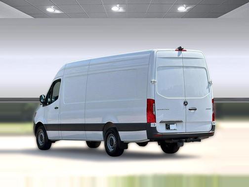Arctic White 2026 Mercedes-Benz Sprinter 2500 High Roof