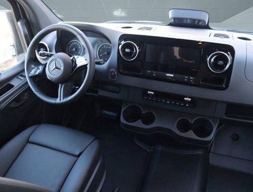 2025 Mercedes-Benz Sprinter 2500 High Roof