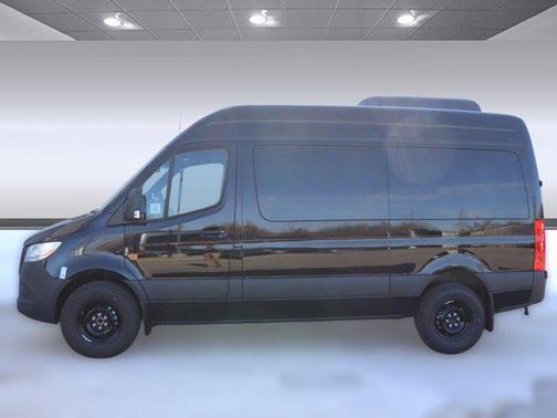 2025 Mercedes-Benz Sprinter 2500 High Roof