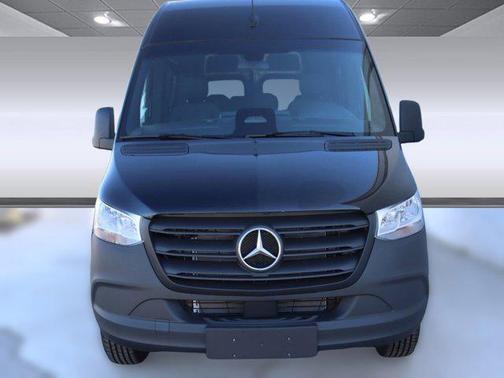 2025 Mercedes-Benz Sprinter 2500 High Roof