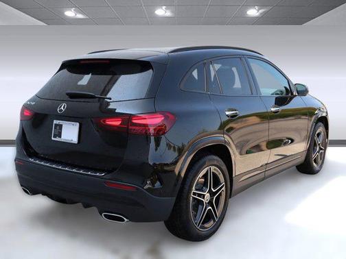 2025 Mercedes-Benz GLA 250 4MATIC