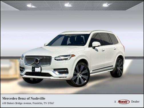 Crystal White Metallic 2023 Volvo XC90 B6 Ultimate 7-Seater