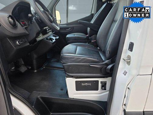 2024 Mercedes-Benz Sprinter 2500 Standard Roof