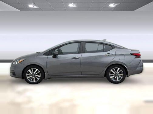 Gun Metallic 2020 Nissan Versa 1.6 SV