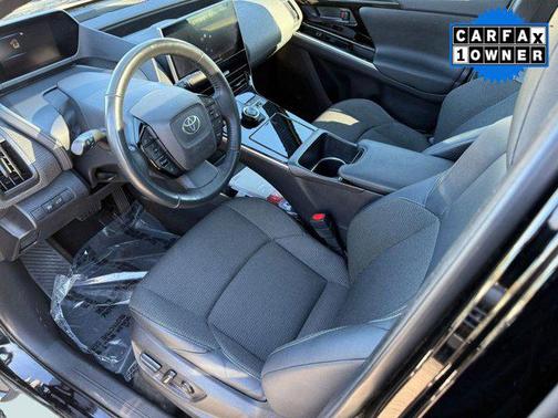 2025 Toyota bZ4X XLE