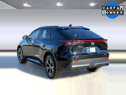 2025 Toyota bZ4X XLE