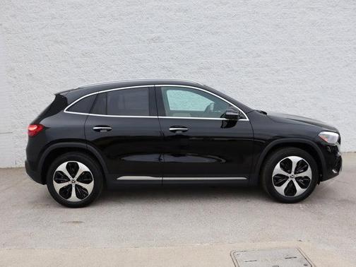 2025 Mercedes-Benz GLA 250 Base