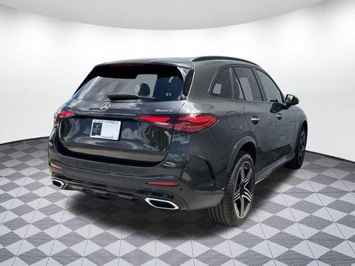 2025 Mercedes-Benz GLC 300 4MATIC