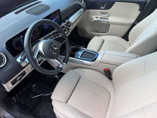 Mountain Grey Metallic 2026 Mercedes-Benz GLB 250 4MATIC