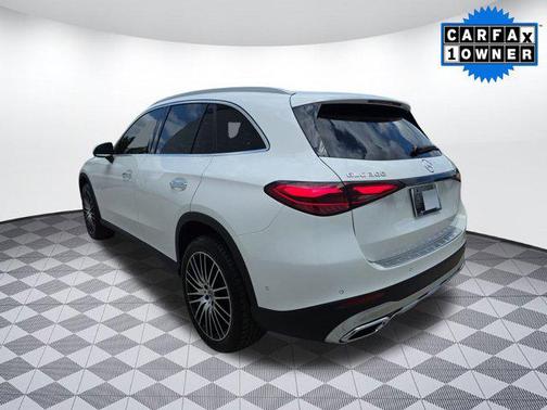 2025 Mercedes-Benz GLC 300 4MATIC