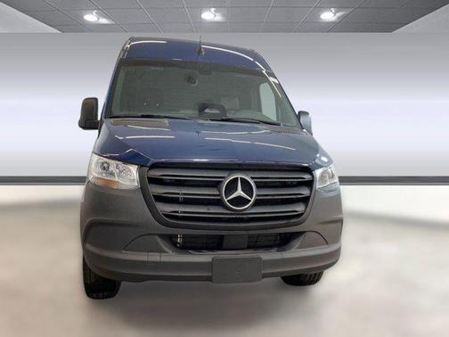 2025 Mercedes-Benz Sprinter 2500 High Roof