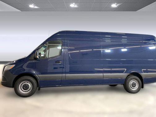 2025 Mercedes-Benz Sprinter 2500 High Roof