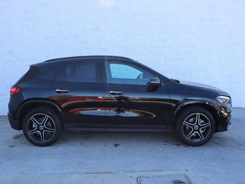 2025 Mercedes-Benz GLA 250 Base